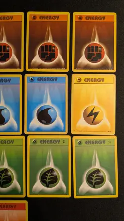 Pokemon 22x Energy Card Water Fire Grass Lightning Psychic Fighting Mostly 1999 - Image 4