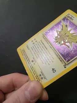 DMG ZAPDOS 15/62 Fossil HOLO ERROR Pokemon Card - Image 3