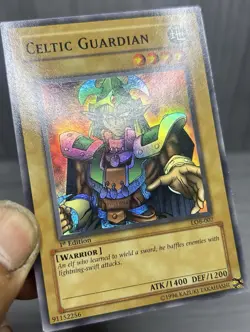Yu-Gi-Oh Celtic Guardian LOB-007 Super Rare 1st Edition Glossy -LP - Image 1