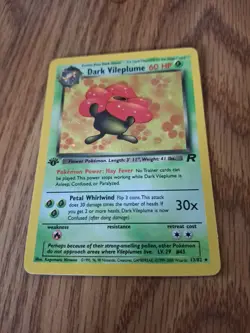 Pokemon Team Rocket 1st Edition Dark Vileplume Holo 30/82 (Original Owner) - Image 1