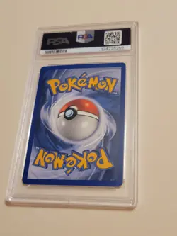 Venusaur - Pokemon Base Set #16 - Near Mint to Mint PSA 8 - Image 4