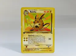 POKEMON RAICHU 1st Edition *PLAYED* 29/62 1999 Wizards REGULAR TCG M26 - Image 1