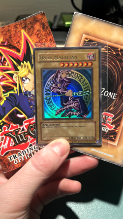 YuGiOh- Vintage Collectors Dream - Dark Magician - SDY-006 - 1996 - Image 1