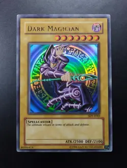 YUGIOH 2002 | DARK MAGICIAN | SDY-E005 | OLD PRINT EU | VG - EXCELLENT (MP) - Image 1