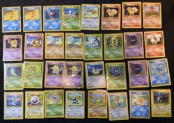 32 Vintage 1999 Pokemon Base Set Cards WOTC Lot – MP Binder Collection - Image 1