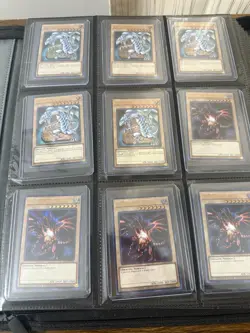 Yu-Gi-Oh Huge Binder Collection Over 800 Cards Total! Ultra Rare Blue Eyes Jinzo - Image 2