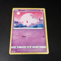 Pokemon Fusion Strike Munna Common Card 121/264 NM - Image 1