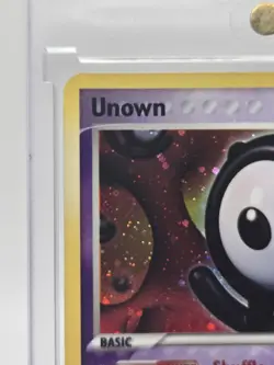 Pokemon TCG Unown U Unseen Forces U/28 Holo Foil Rare Swirl Card - Image 3
