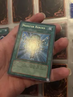 Yugioh Monster Reborn LOB-118 1st Edition Ultra Rare GLOSSY - Image 5