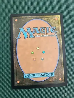 Roaming Throne (Borderless) The Lost Caverns of Ixalan Foil - Image 2