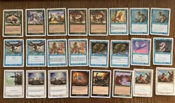 Lot of 147 MAGIC THE GATHERING 90's Cards Irini Grandmother Sengir Bats Castle - Image 4