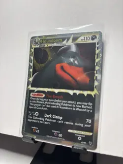 Pokemon TCG Houndoom Prime Undaunted Holo Card 82/90 NM CLEAN Condition - Image 3
