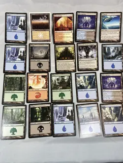 100 Magic MTG CARDS! Take A Look .. Lot 19 - Image 1