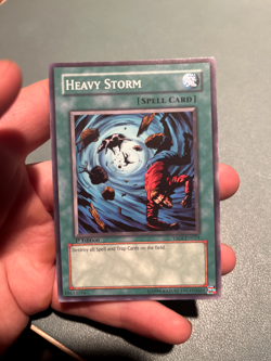 Heavy Storm: YSDJ-EN024 - 1st Edition - Common - Vintage - NM - YuGiOh - Image 1