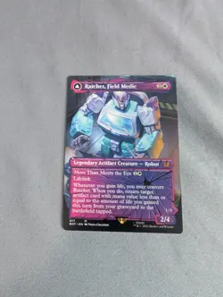 Ratchet, Field Medic (Shattered Glass) Universes Beyond: Transformers Regular - Image 1