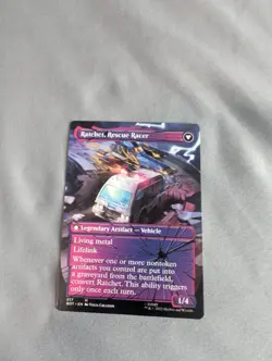 Ratchet, Field Medic (Shattered Glass) Universes Beyond: Transformers Regular - Image 2