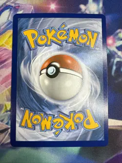 Pokemon Nessa 196/185 Rainbow Rare Full Art Trainer NM - Vivid Voltage - Image 2