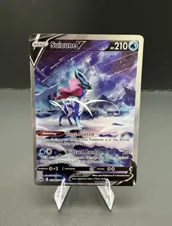 Pokemon TCG Suicune v Crown Zenith: Galarian Gallery GG38/GG70 NM Condition - Image 1