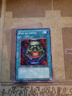 YUGIOH POT OF GREED SD2-EN017 COMMON UNLIMITED ED NM - Image 2