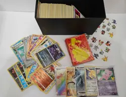Pokemon Collection Huge ETB Lot Charizard Ex/VMAX 275+ Cards + 25 Holo/R Sleeves - Image 5