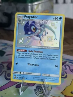 🐸 Pokemon TCG Frogadier Holo Shiny Rare Card SV12/SV94 Hidden Fates MINT 🐸 - Image 1