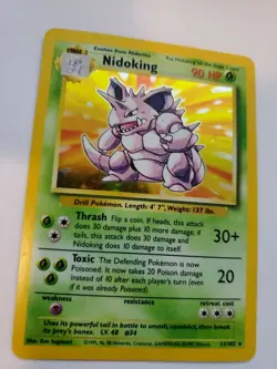 Nidoking Base Set Holo Pokemon Card WOTC NM - Image 1