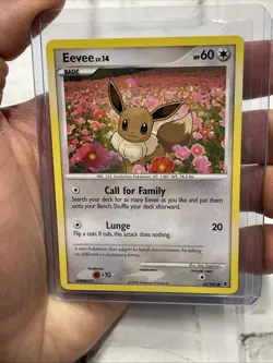 Pokemon Eevee (62) Common Normal Majestic Dawn 62/100 LP+ Pokemon TCG 2008 Card - Image 1