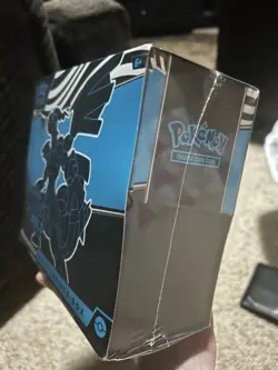 Pokemon Black TCG Bolt Elite Trainer Box ETB - NEW & Sealed - Image 3