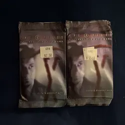 2 The X FILES Collectible Card Game 101361 booster packs - STILL SEALED - Image 1