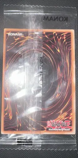 Yu-Gi-Oh! Harpie's Feather Duster EDC1-EN001 Quarter Century Secret Rare Alt NEW - Image 3