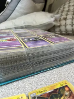 Huge pokemon lot collection binder- Over 1600+ Cards - Image 4