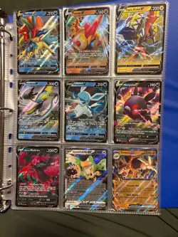 Pokemon Card Binder Holo/V/EX/Vintage/Full Art/Promo/Illustration Rare/Pokeball - Image 2