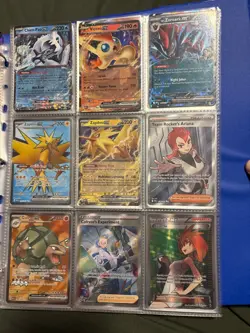 Pokemon Card Binder Holo/V/EX/Vintage/Full Art/Promo/Illustration Rare/Pokeball - Image 3