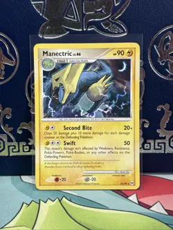 POKEMON MANECTRIC LV.46 22/99 RARE ARCEUS NM CARD - Image 1