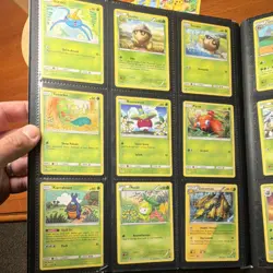 Pokemon TCG Mixed Card Lot Binder Pikachu Bulbasaur Magikarp Meowth Pinsir - Image 4