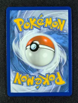 2020 Pokemon PIKACHU VMAX #044/185 Vivid Voltage Holo Ultra Rare English - Image 2