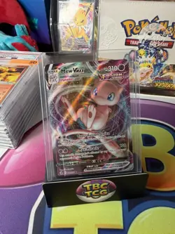 2021 Pokemon Fusion Strike Mew VMAX 114/264 Ultra Rare Holo NM - Image 1