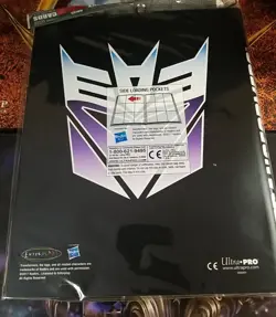Ultra Pro Transformers Shields 9-Pocket PRO Trading Card Binder - Image 2