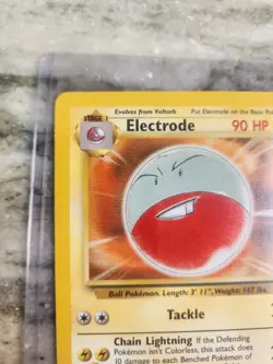 Electrode - NM Non Holo Rare - Vintage 18/64 English Jungle Pokemon Card - Image 2