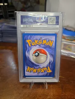 Pokemon TCG Jungle Pidgeot 24/64 Regular Non-Holo 1st Edition PSA 8 - Image 2