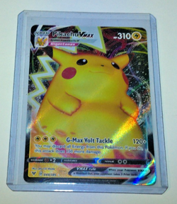 Pokemon Pikachu VMAX 044/185 Vivid Voltage Gigantamx Rare Card Near Mint (NM) - Image 2