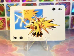 Pikachu Pokemon Vintage Playing Poker Card Charizard Nintendo - Prism Holo Back - Image 3