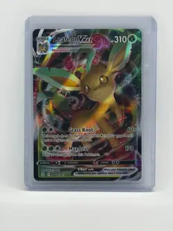 Pokemon TCG Leafeon VMAX Holo Ultra Rare Card Evolving Skies 008/203 NM - Image 1