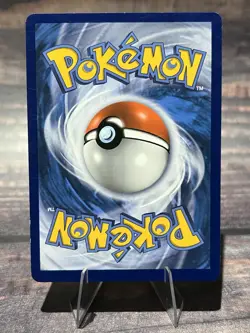 Pikachu 35/108 Evolutions Reverse Holo Pokemon Card - Image 4