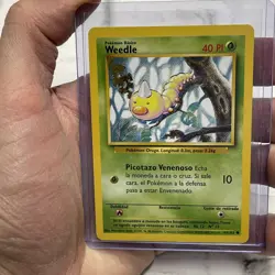 Pokemon SPANISH Weedle 69/102 Base Set - Common Pokemon Card - NM Near Mint Vtg - Image 1