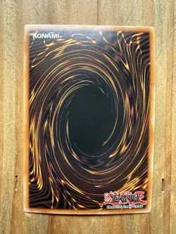 Yu-Gi-Oh! Elemental HERO Stratos MAGO-EN004 Maximum Gold 1st Edition Card - Image 2