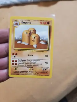 NEAR MINT Dugtrio 19/102 Pokemon 1999 Base Set Non-Holo Rare - Image 1
