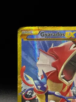 Pokemon TCG Gyarados EX 123/122 XY Breakpoint 2016 Secret Holo Rare Damaged - Image 4