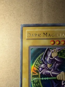 Yu-Gi-Oh Dark Magician SDY-006 - Image 4