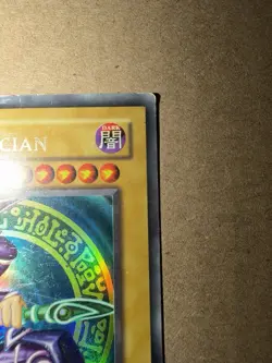 Yu-Gi-Oh Dark Magician SDY-006 - Image 5